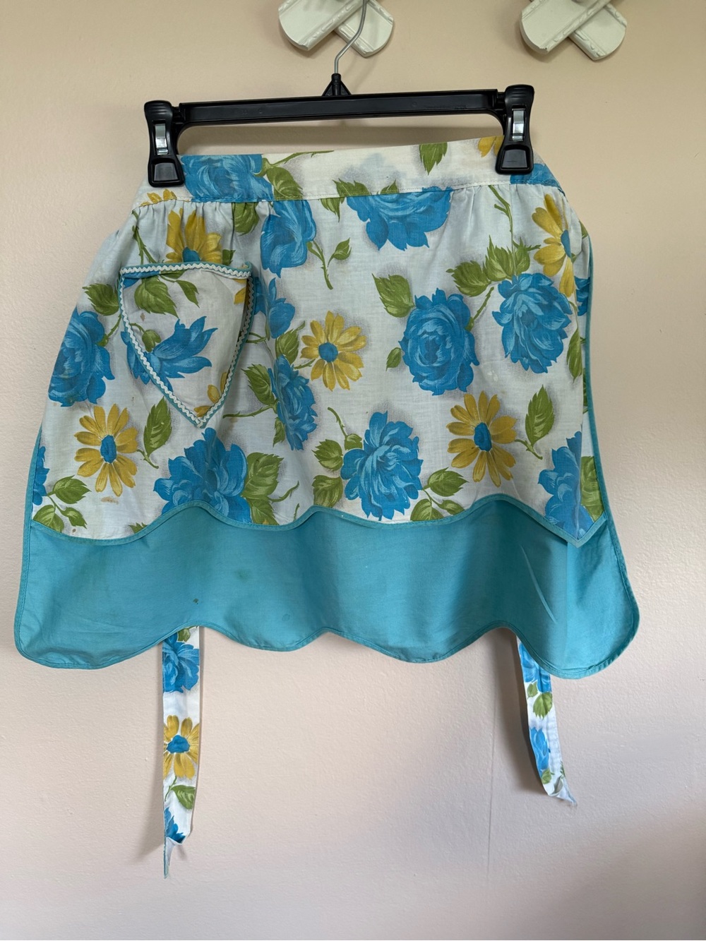 Vintage Floral Blue & Yellow Apron